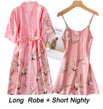 Charger l'image dans la galerie, Women Rayon 2PCS Robe Set Bride Bridesmaid Wedding Robe Gown Lace Sexy Kimono Bathrobe Night Dress Casual Nightgown Sleepwear
